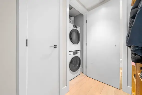 311 150 West 15 Street, North Vancouver For Sale - image 24