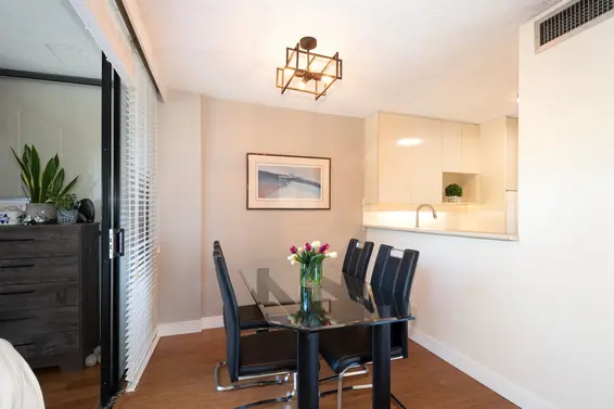 204 650 16th Street, West Vancouver For Sale - image 11