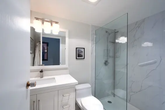 204 650 16th Street, West Vancouver For Sale - image 19