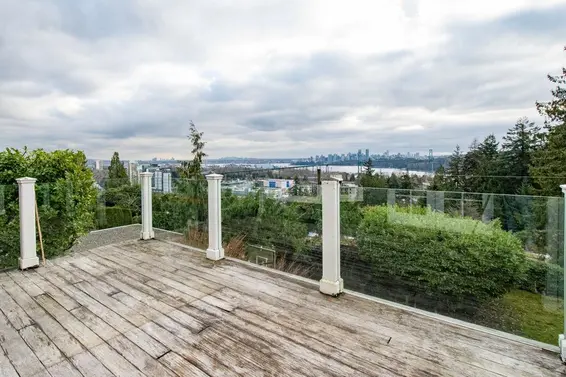 986 Esquimalt Avenue, West Vancouver For Sale - image 5