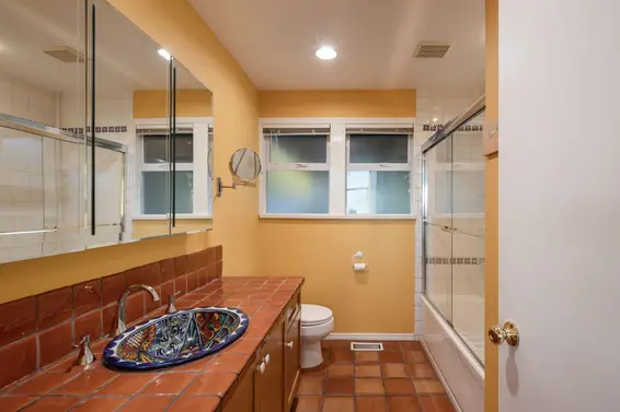 2344 Ottawa Avenue, West Vancouver For Sale - image 12