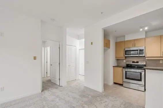 206 3151 Connaught Crescent, North Vancouver For Sale - image 5