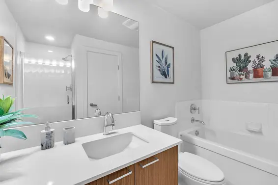 202 1330 Marine Drive, North Vancouver For Sale - image 23