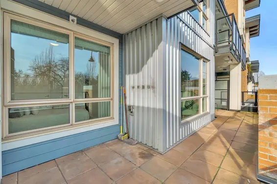 202 1330 Marine Drive, North Vancouver For Sale - image 30