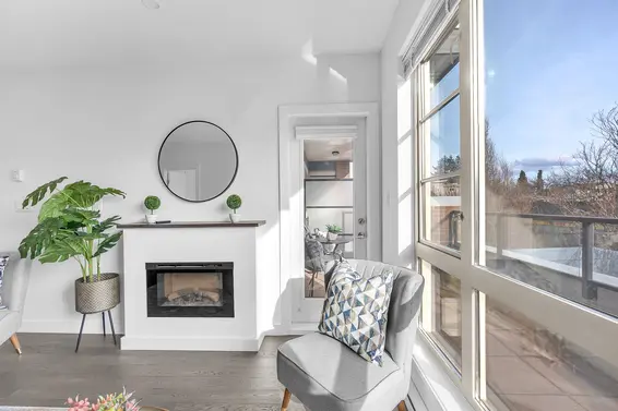 202 1330 Marine Drive, North Vancouver For Sale - image 6