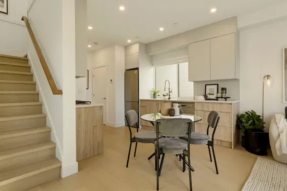 2 328 West 14th Street, North Vancouver For Sale - image 16