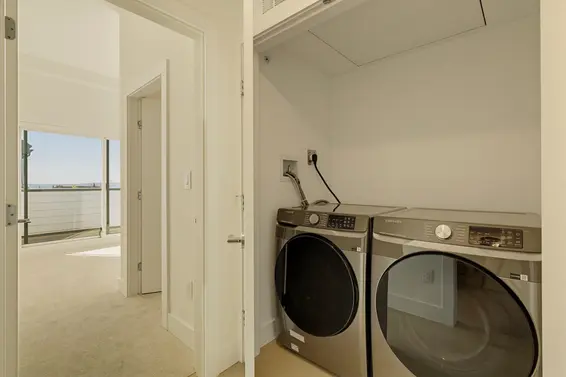2 328 West 14th Street, North Vancouver For Sale - image 22