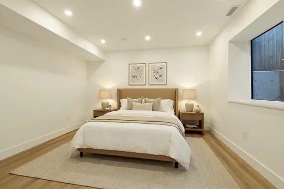 2 328 West 14th Street, North Vancouver For Sale - image 30