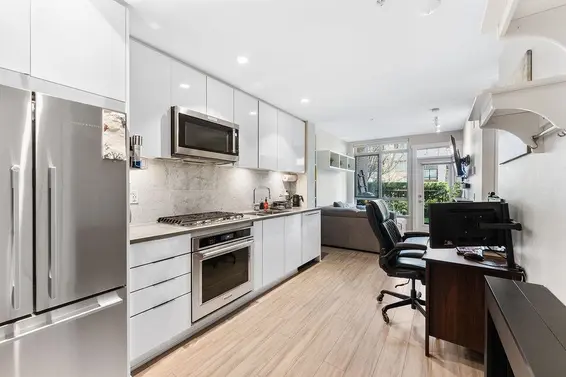 3 2651 Library Lane, North Vancouver For Sale - image 9