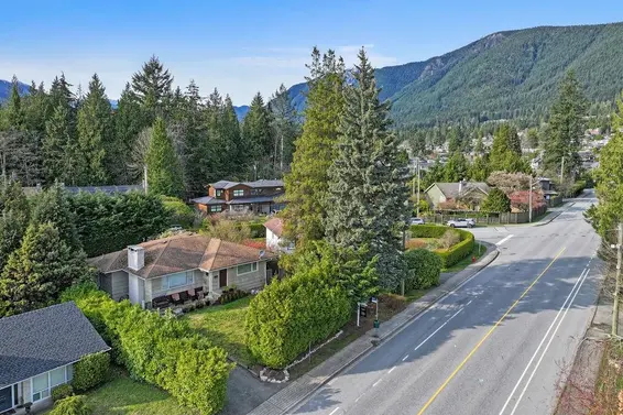 3955 Highland Boulevard, North Vancouver For Sale - image 23