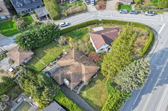 3955 Highland Boulevard, North Vancouver For Sale - image 28