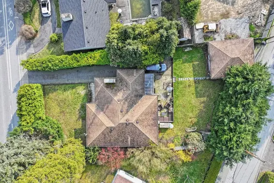 3955 Highland Boulevard, North Vancouver For Sale - image 33