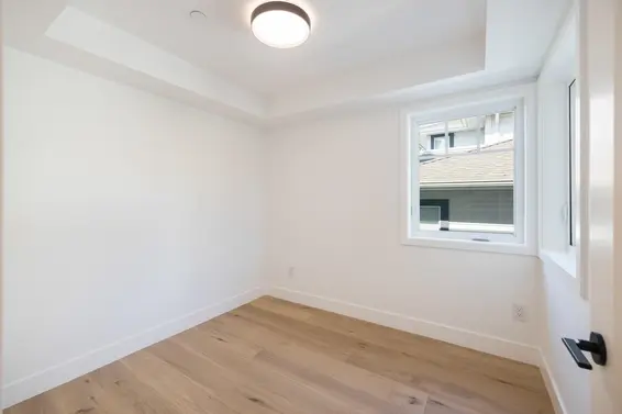 261 West 6th Street, North Vancouver For Sale - image 11