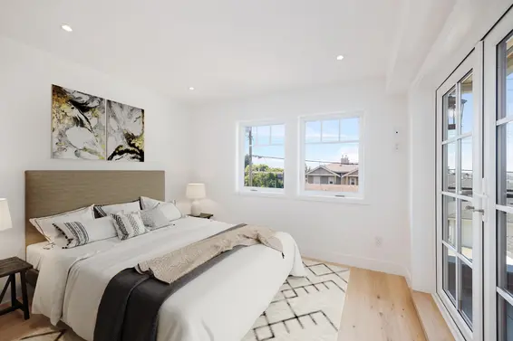 261 West 6th Street, North Vancouver For Sale - image 7