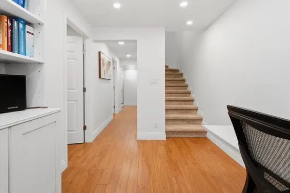 48 1910 Cedar Village Crescent, North Vancouver For Sale - image 24