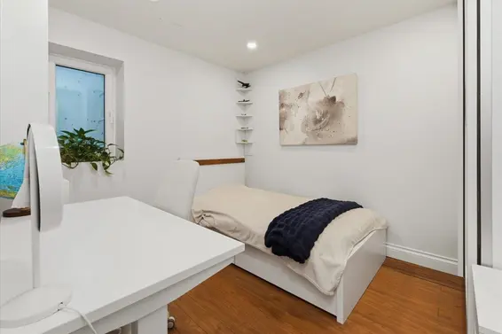 48 1910 Cedar Village Crescent, North Vancouver For Sale - image 26