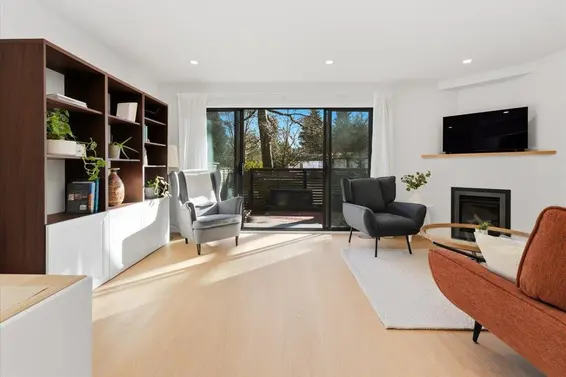 48 1910 Cedar Village Crescent, North Vancouver For Sale - image 3