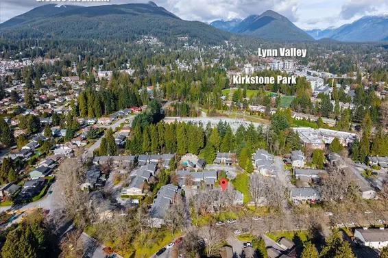 48 1910 Cedar Village Crescent, North Vancouver For Sale - image 38