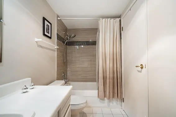 301 141 East 18th Street, North Vancouver For Sale - image 22