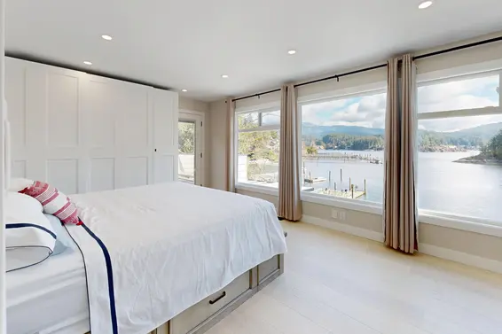 4545 Strathcona Road, North Vancouver For Sale - image 16