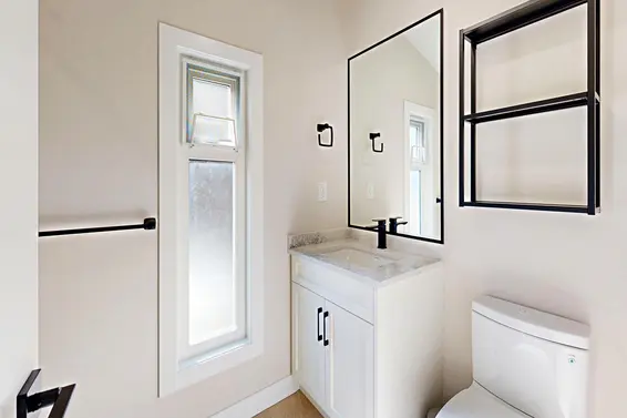 4545 Strathcona Road, North Vancouver For Sale - image 21