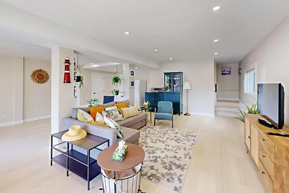 4545 Strathcona Road, North Vancouver For Sale - image 28