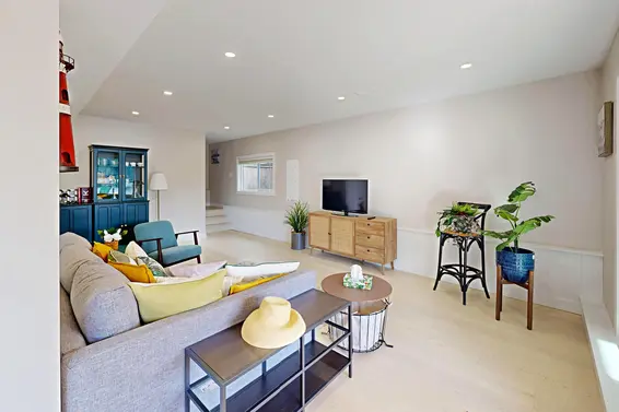 4545 Strathcona Road, North Vancouver For Sale - image 30