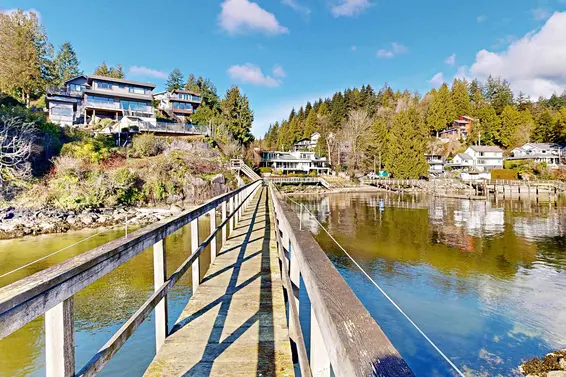 4545 Strathcona Road, North Vancouver For Sale - image 40