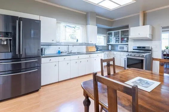 1156 Adderley Street, North Vancouver For Sale - image 12