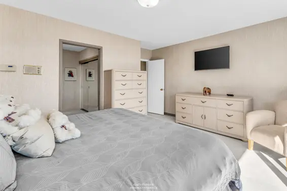 1331 Chartwell Drive, West Vancouver For Sale - image 19