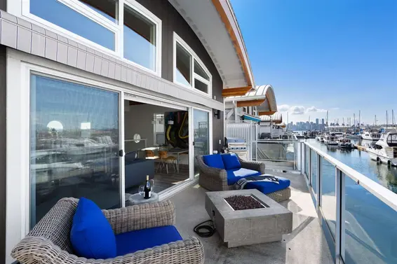 22 415 West Esplanade Avenue, North Vancouver For Sale - image 10