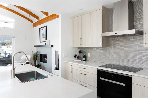 22 415 West Esplanade Avenue, North Vancouver For Sale - image 17