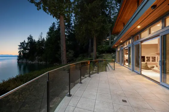 6780 Batchelor Bay Place, West Vancouver For Sale - image 10