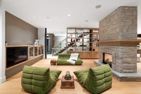 6780 Batchelor Bay Place, West Vancouver For Sale - image 5