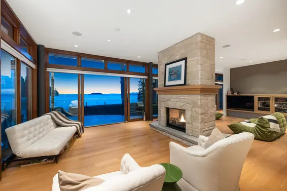 6780 Batchelor Bay Place, West Vancouver For Sale - image 7