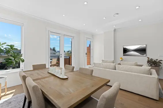 215 East 22nd Street, North Vancouver For Sale - image 10
