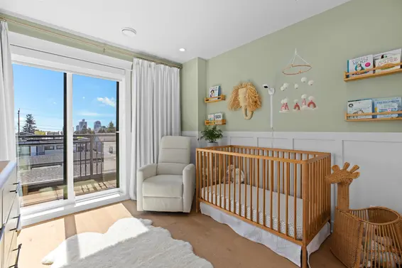 215 East 22nd Street, North Vancouver For Sale - image 16