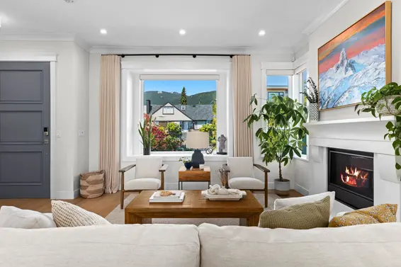 215 East 22nd Street, North Vancouver For Sale - image 6