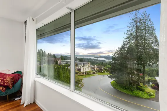 2206 Westhill Drive, West Vancouver For Sale - image 27