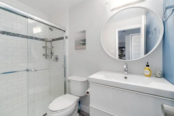 108 155 East 5th Street, North Vancouver For Sale - image 11
