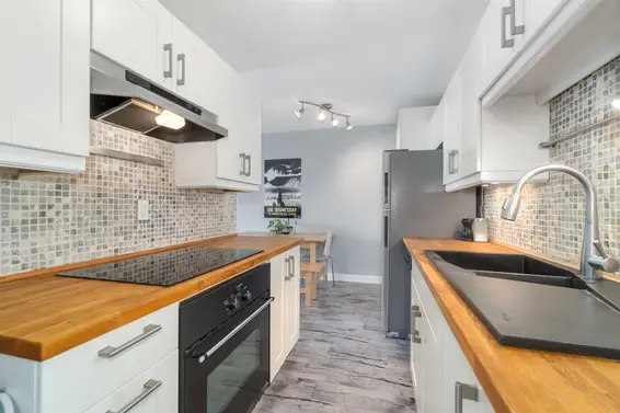108 155 East 5th Street, North Vancouver For Sale - image 5