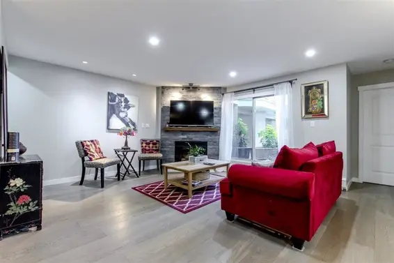 2105 33 Chesterfield Place, North Vancouver For Sale - image 11