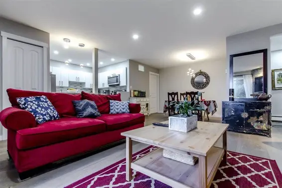 2105 33 Chesterfield Place, North Vancouver For Sale - image 1