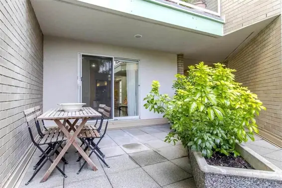 2105 33 Chesterfield Place, North Vancouver For Sale - image 4