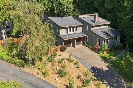 4151 Fircrest Place, North Vancouver