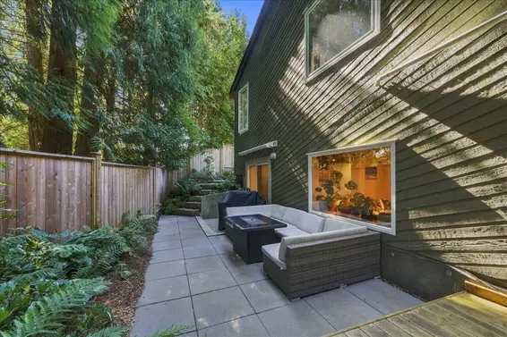 4151 Fircrest Place, North Vancouver For Sale - image 36