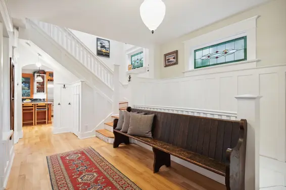 346 East 5th Street, North Vancouver For Sale - image 17