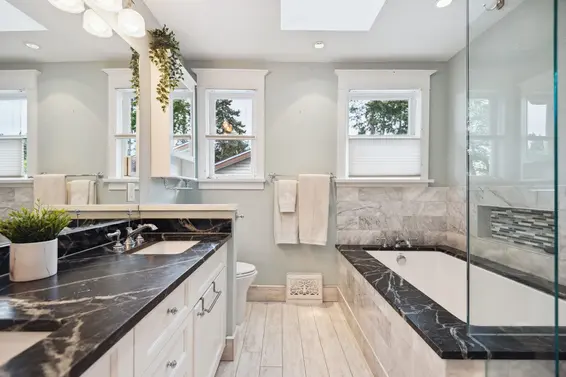 346 East 5th Street, North Vancouver For Sale - image 26