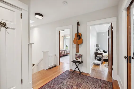 346 East 5th Street, North Vancouver For Sale - image 27