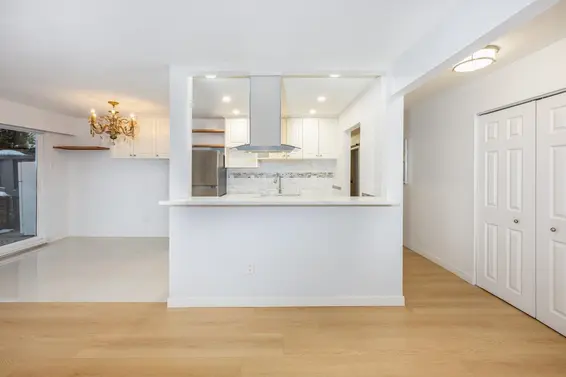 609 555 West 28th Street, North Vancouver For Sale - image 10